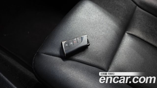 KG Mobility KORANDO 2016 — photo 21
