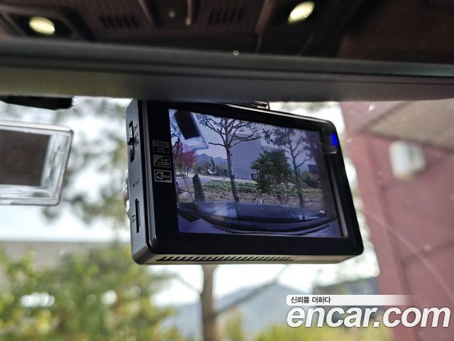 Lincoln Navigator 2019 — photo 18