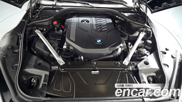 BMW Z4 2022 — photo 6