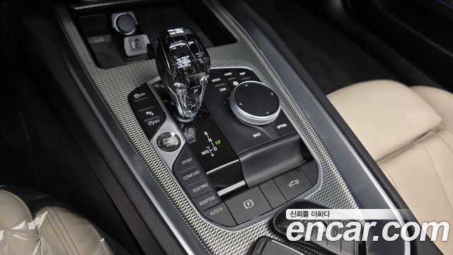 BMW Z4 2022 — photo 12