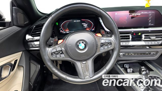 BMW Z4 2022 — photo 19