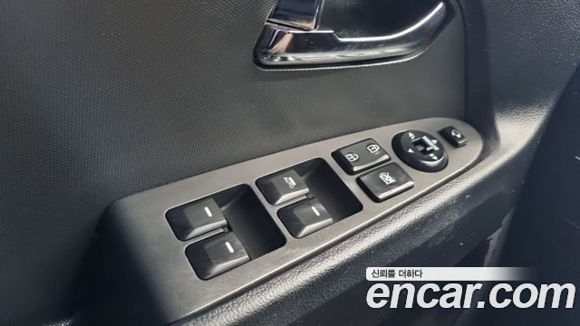 Kia Sportage 2013 — photo 18