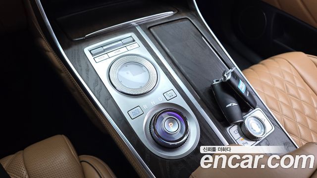 Genesis GV80 2020 — photo 9