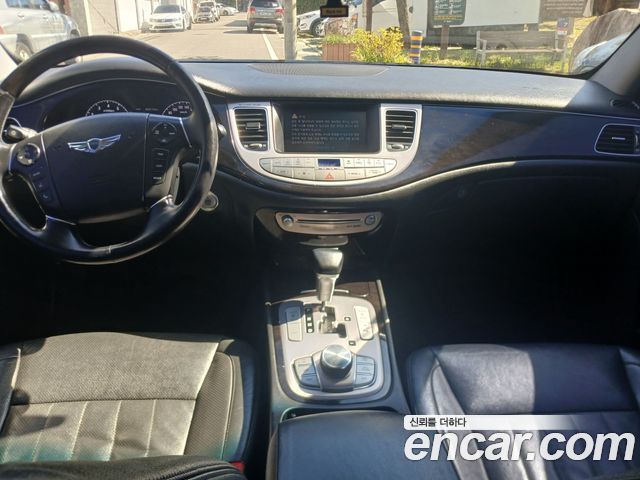 Hyundai Genesis 2012 — photo 7