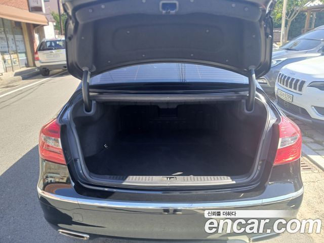 Hyundai Genesis 2012 — photo 20