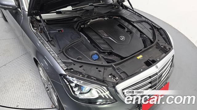 Mercedes-Benz S-Class 2018 — photo 6