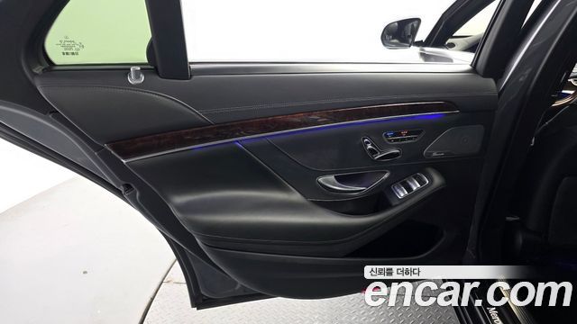 Mercedes-Benz S-Class 2018 — photo 15