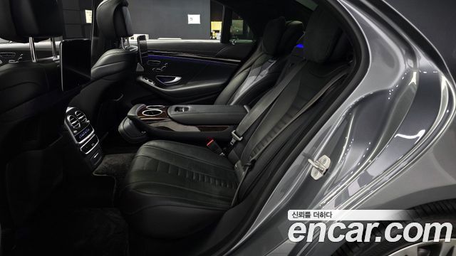 Mercedes-Benz S-Class 2018 — photo 16