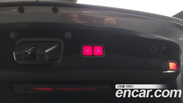 Mercedes-Benz S-Class 2018 — photo 28