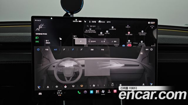 Tesla Model Y 2026 — photo 22