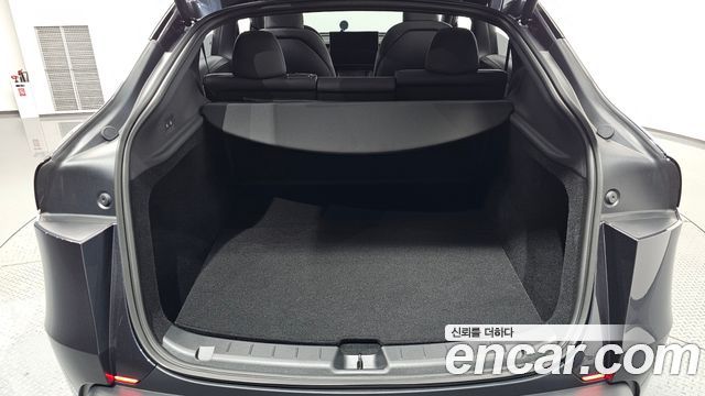 Tesla Model Y 2026 — photo 26
