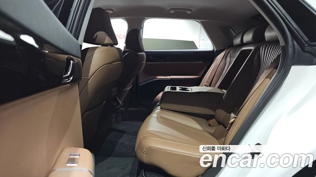 Hyundai Grandeur 2023 — photo 17