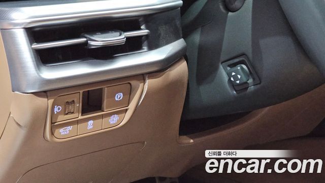 Hyundai Grandeur 2023 — photo 19