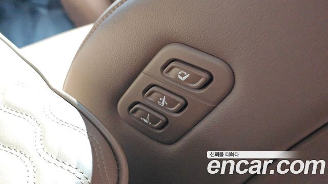 Hyundai Grandeur 2023 — photo 30