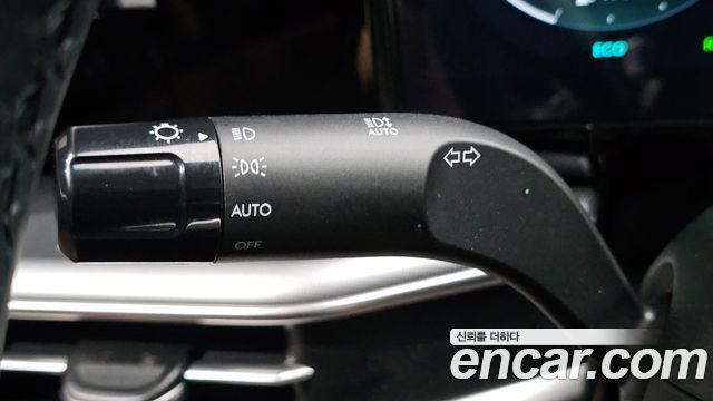 Hyundai Grandeur 2023 — photo 32