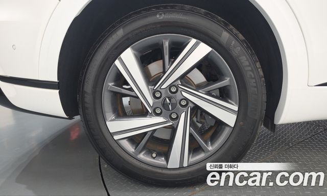 Genesis GV70 2025 — photo 5
