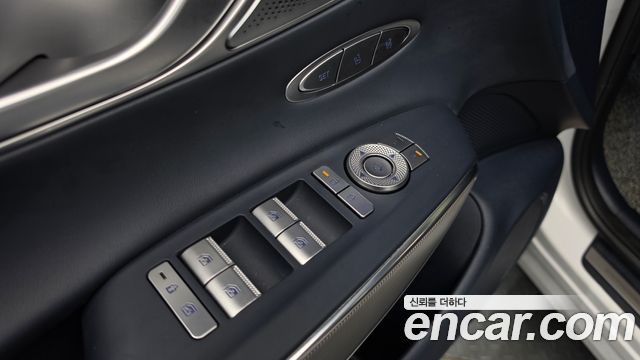 Genesis GV70 2025 — photo 27