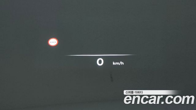 Genesis GV70 2025 — photo 31
