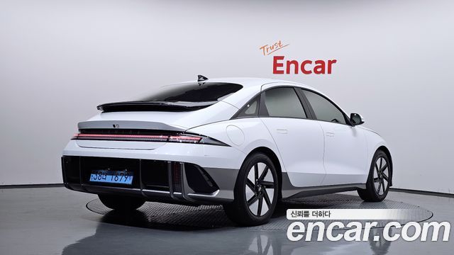 Hyundai Ioniq6 2025 — photo 2
