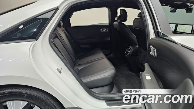 Hyundai Ioniq6 2025 — photo 17