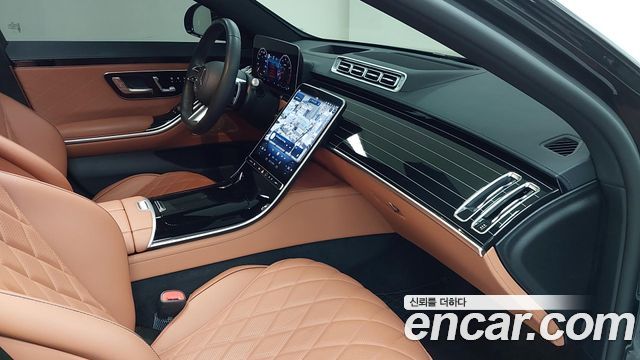 Mercedes-Benz S-Class 2026 — photo 9