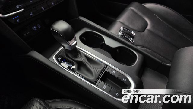 Hyundai Santafe 2019 — photo 9
