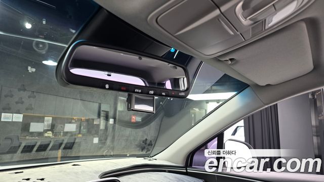 Hyundai Santafe 2019 — photo 18