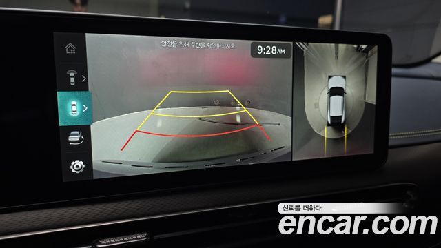Genesis GV60 2022 — photo 20