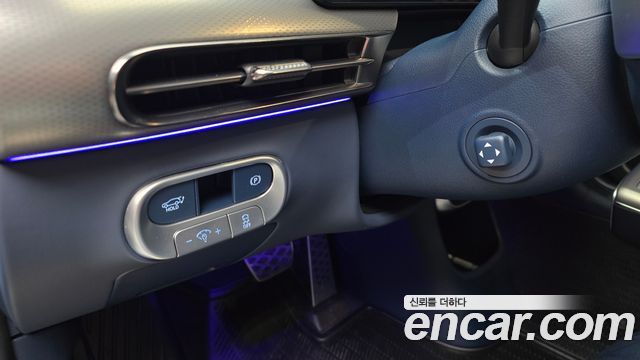 Genesis GV60 2022 — photo 26