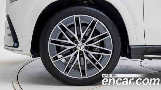 Mercedes-Benz GLE-Class 2024 — photo 5