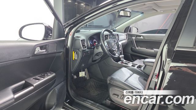 Kia Sportage 2018 — photo 10