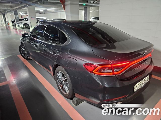Hyundai Grandeur 2019 — photo 3