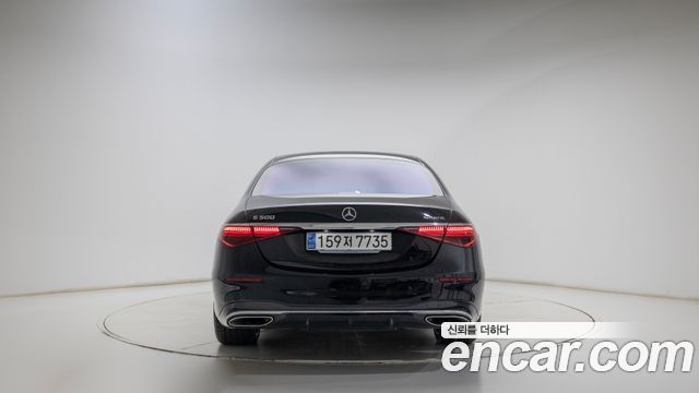 Mercedes-Benz S-Class 2023 — photo 4