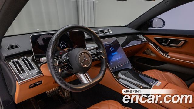 Mercedes-Benz S-Class 2023 — photo 13