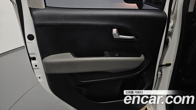 Kia RAY 2023 — photo 15