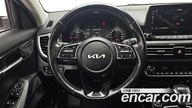 Kia Seltos 2023 — photo 19