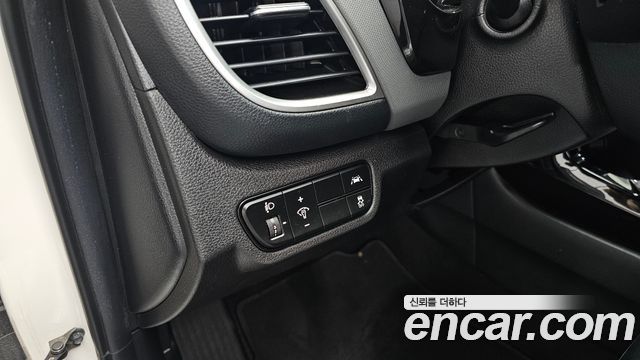 Kia Seltos 2023 — photo 24