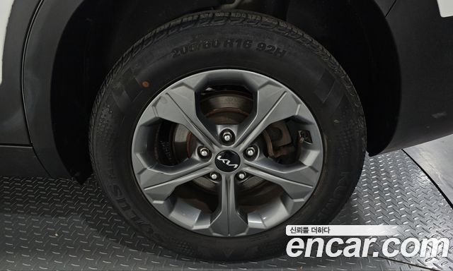 Kia Seltos 2023 — photo 7