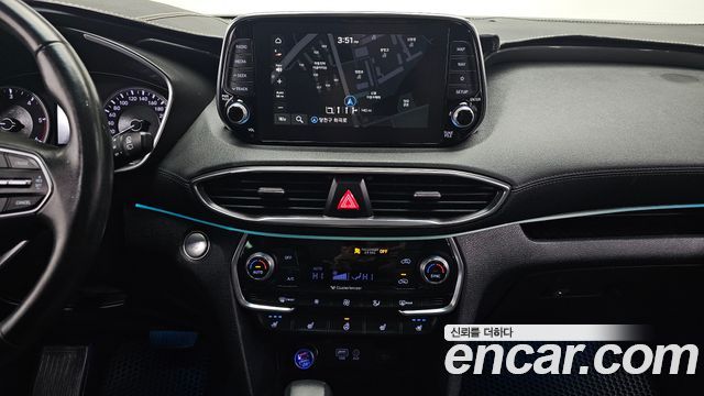Hyundai Santafe 2019 — photo 20