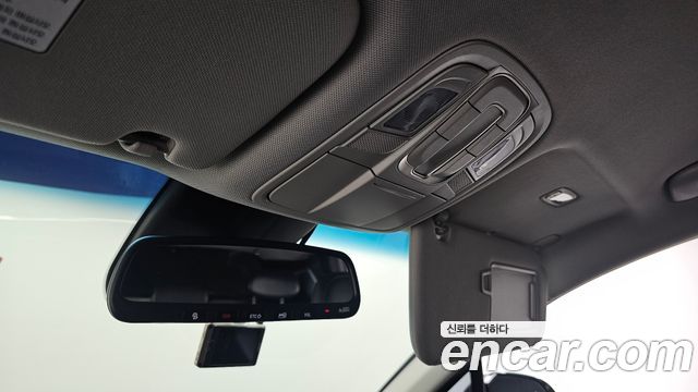 Hyundai Santafe 2019 — photo 25