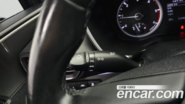 Hyundai Santafe 2019 — photo 29