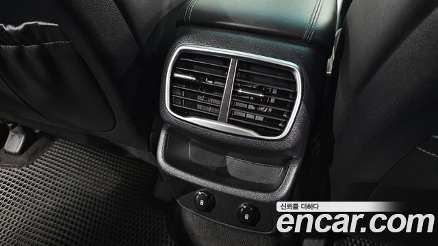 Hyundai Santafe 2019 — photo 30