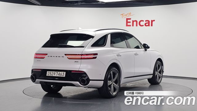 Genesis GV70 2022 — photo 2