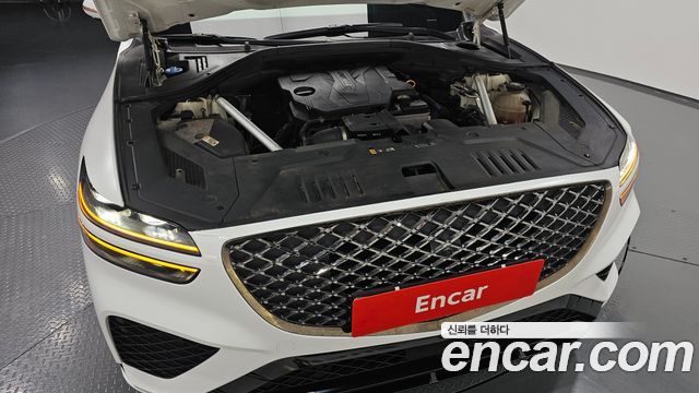 Genesis GV70 2022 — photo 6