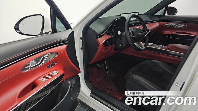 Genesis GV70 2022 — photo 17