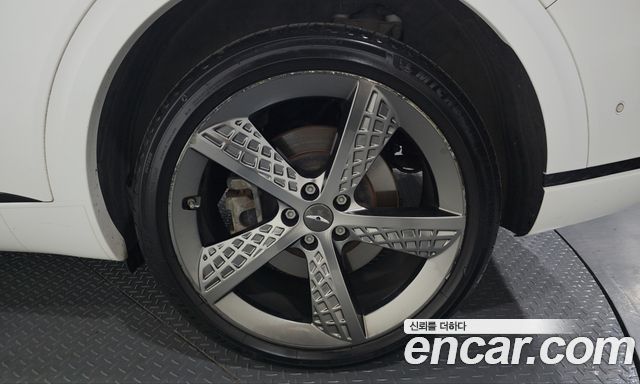 Genesis GV70 2022 — photo 7