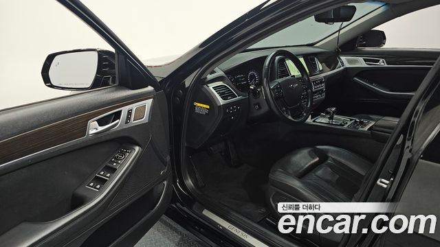 Genesis G80 2017 — photo 17