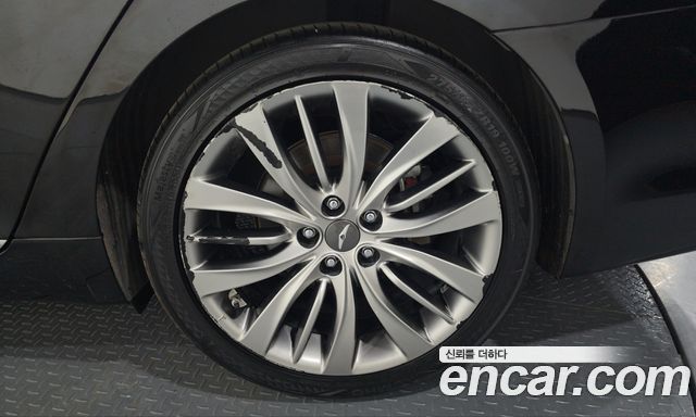 Genesis G80 2017 — photo 7