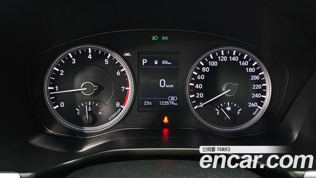 Hyundai Santafe 2019 — photo 11