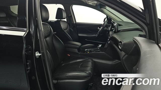Hyundai Santafe 2019 — photo 13
